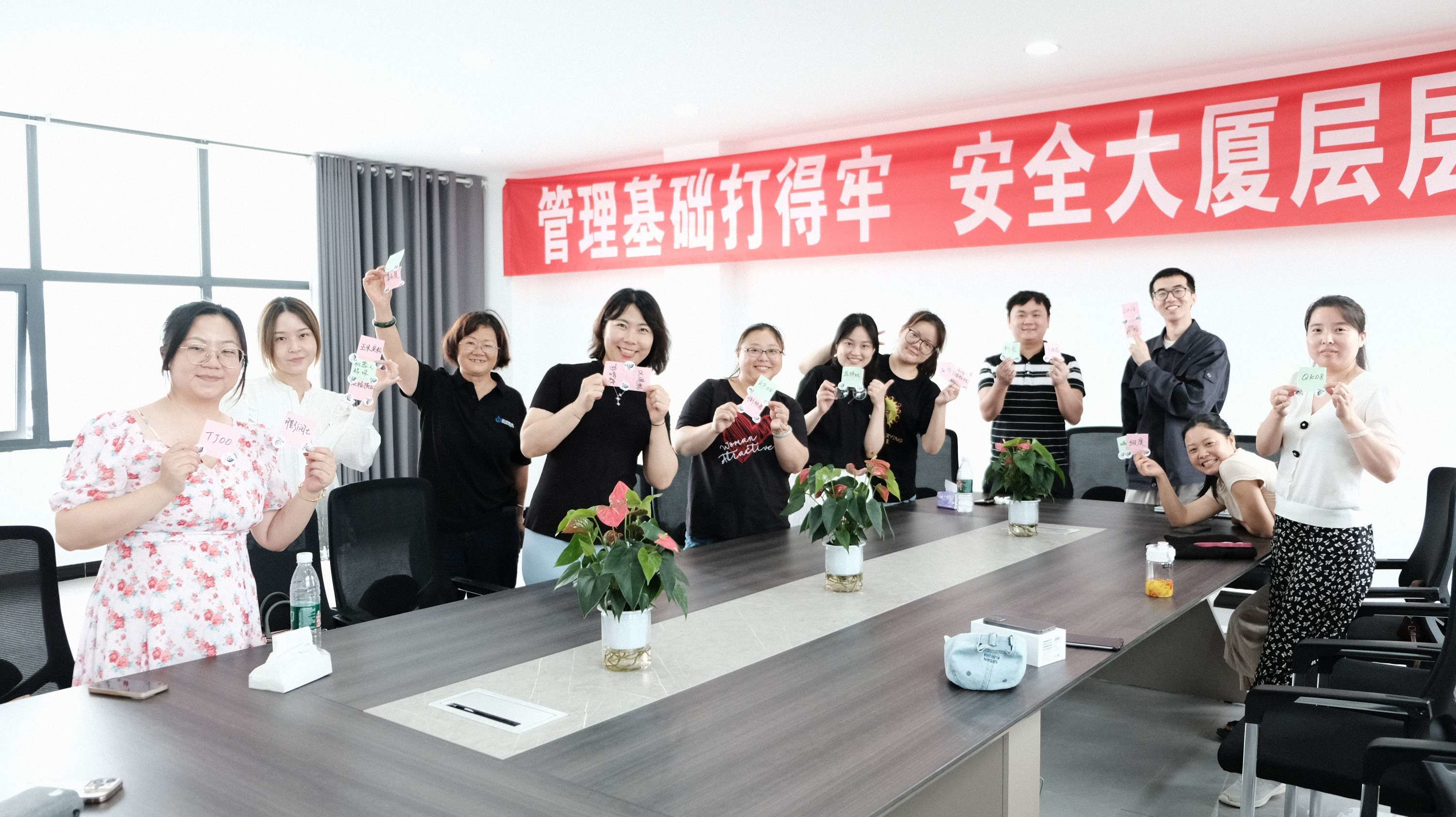UU国际官网集团成都公司丨背上行囊，去一线淬炼青春景芒